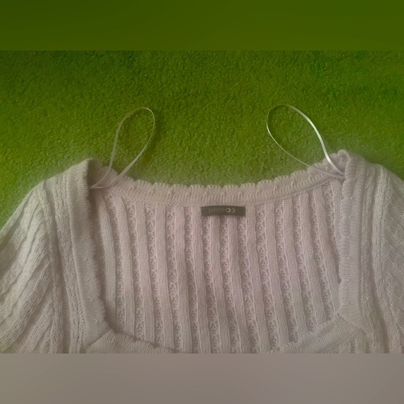 Lilac Knit Button-Up Cropped Short Sleeve Cardigan - Picture 4 of 5